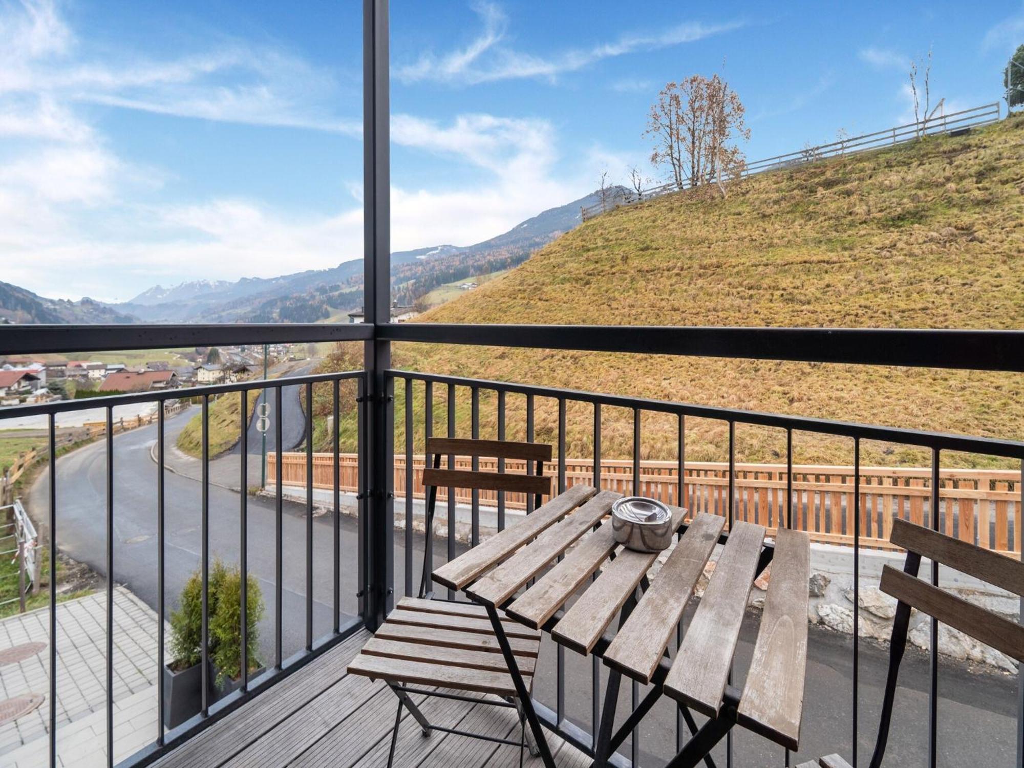 Large Apartment In Sankt Georgen With Balcony Furstau Exterior photo
